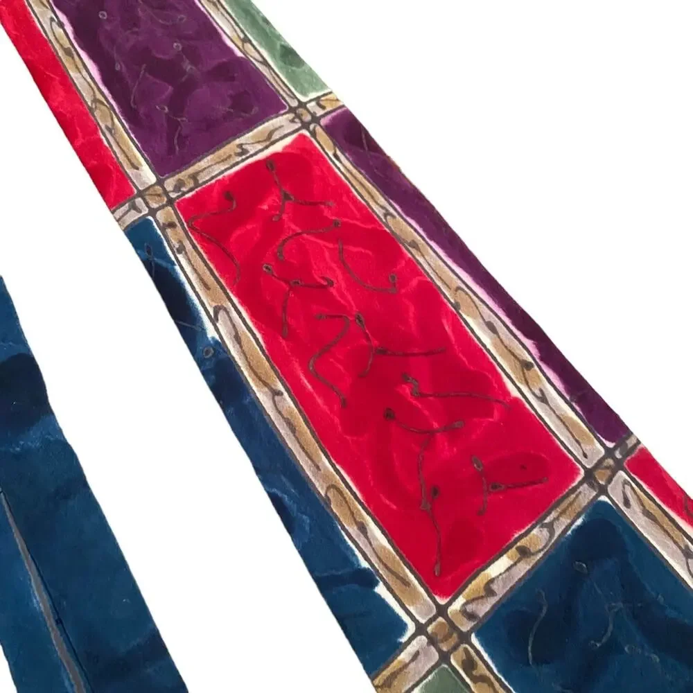 Robert Daskai Hand Painted tie 100% Silk Made in the USA